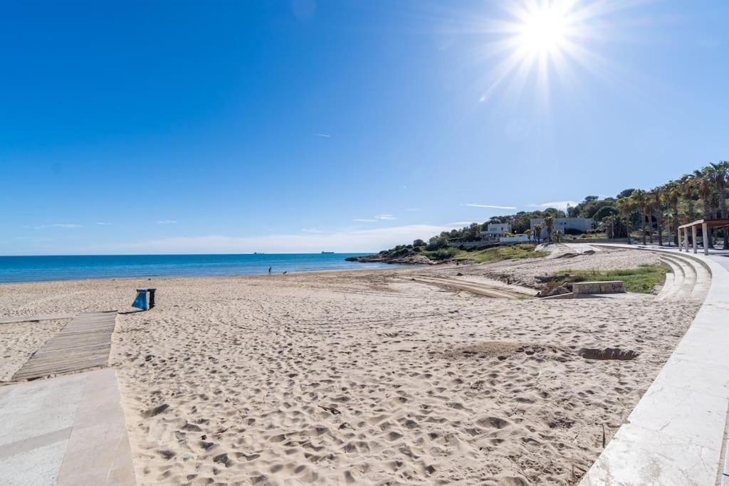 Privilegiado-Tarragona-50Mplaya-Wifi-Pool-Relax8 Exterior foto